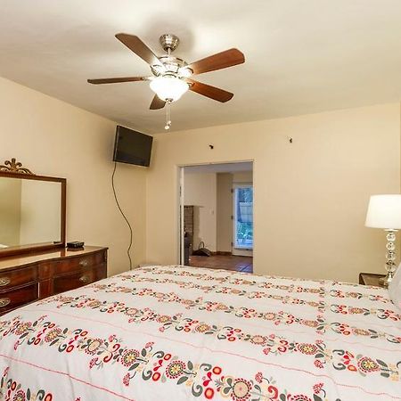 Encanto Bungalow Phoenix Værelse billede